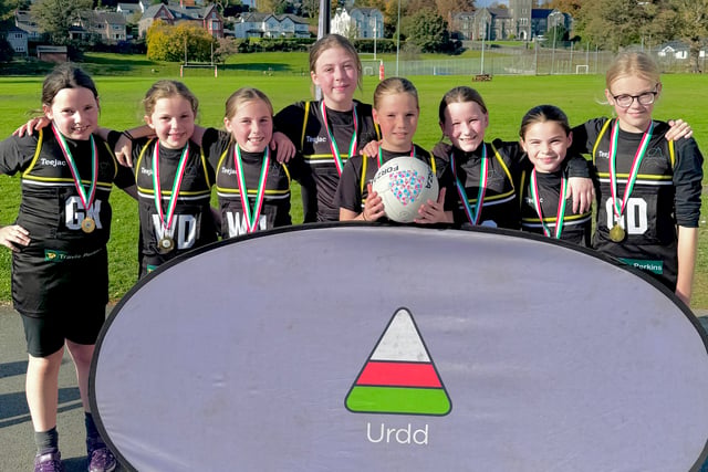 Ysgol Godre'r Berwyn triumph at Urdd Meirionnydd netball comp