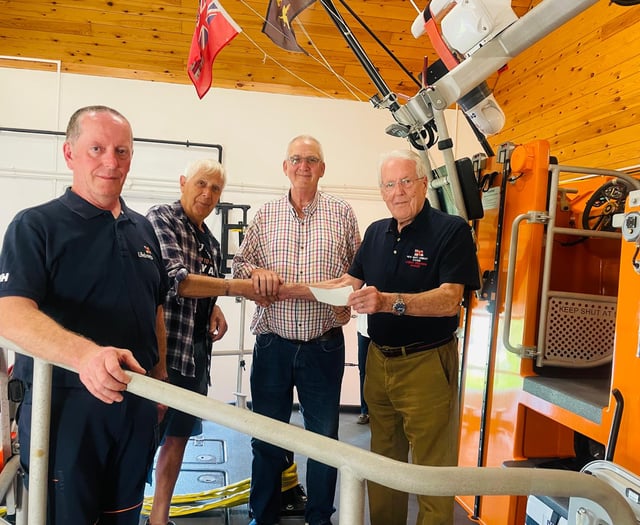 Generous donation boosts New Quay RNLI’s lifesaving efforts