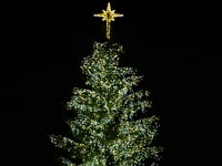 Dolgellau Christmas lights will be switched on by celebrity