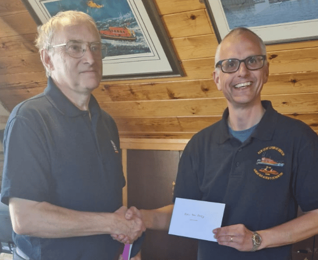 Lifeboat supporter raises more than £4,000 for New Quay RNLI