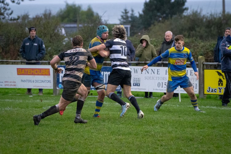 Aberaeron on the attack (Photo: Rhys Hafod Photography)
