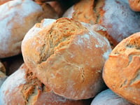 Folic acid added to flour to prevent birth defects