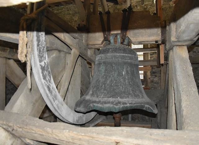 Church bell damaged by hammer 140 years ago restored to former glory