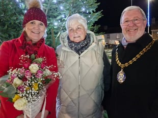 Christmas cheer in Llanbardarn as tree lights are turned on