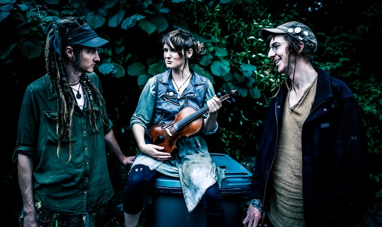 ‘Binderella’ is described as a true back-alley fairytale, full of grit, grime and greed