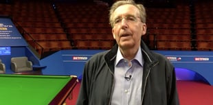 Tributes to Terry Griffiths - a Welsh giant of world snooker
