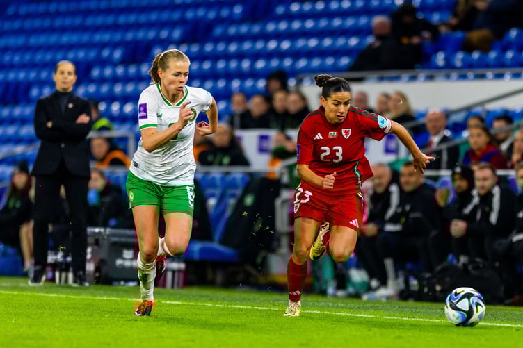 Cardiff, Wales. - 29 November 2024:  UEFA Womenâs Euro 2025 Play-off final (first leg) Wales vs Republic of Ireland on the 29 November at Cardiff City Stadium   Score 1-1 (Pic by Colin Ewart/Pitchsideimages)