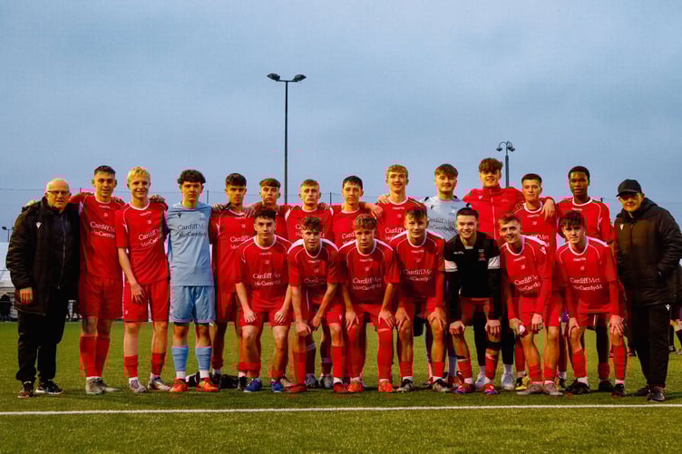 The Welsh Colleges football team and coaches after beating English Colleges Football Association 6-1