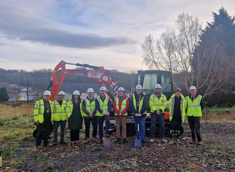 The turf cutting ceremony at the Tŷ Gwynedd development in Coed Mawr, Bangor. Photo: Gwynedd Council