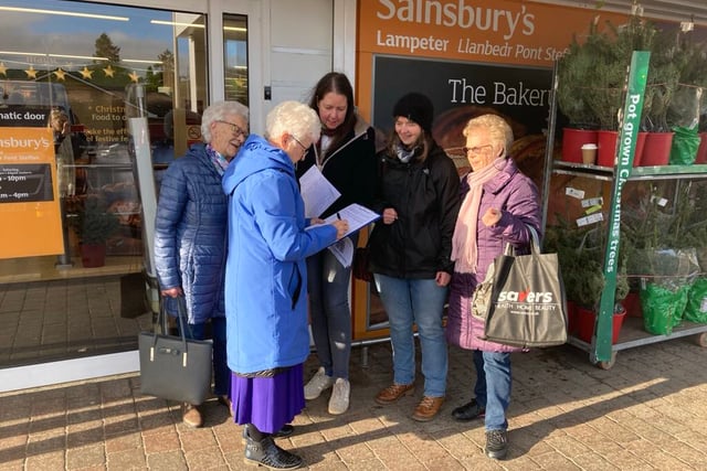 Lampeter residents urged to back university petition