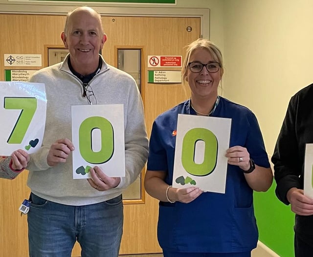 Marathon runs raise £7,000 for Leri Day Unit 