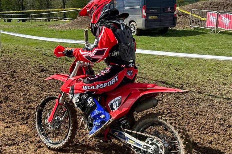 Mari in action on her CF Racing bike (Photo: Gary Jones)