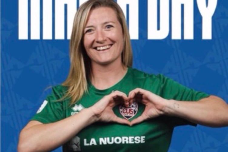 Alice Evans has signed for Cus Cagliari in South Sardinia