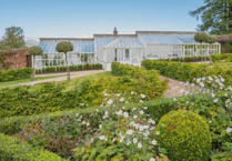 Your year-round guide to your greenhouse
