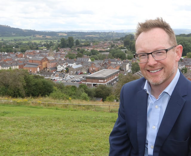Calls for comprehensive review into council's planning service