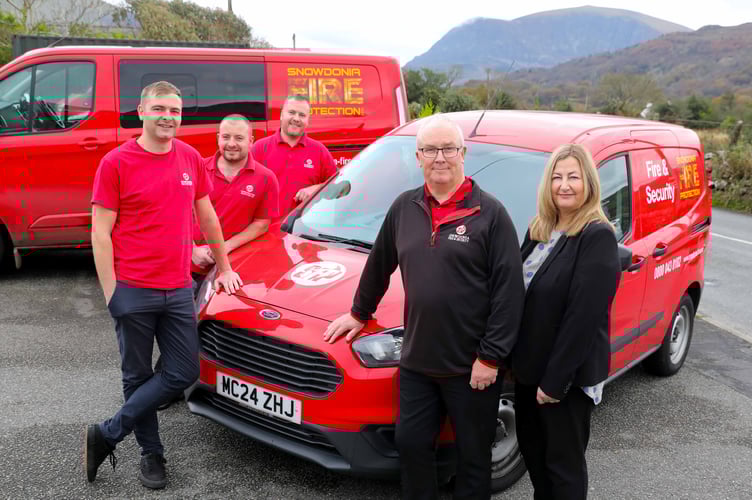 Snowdonia Fire Protection: Fire & Security Systems
celebrating 50 years
Peter and Janet Greasley with sons Marc, Sion and Dafydd