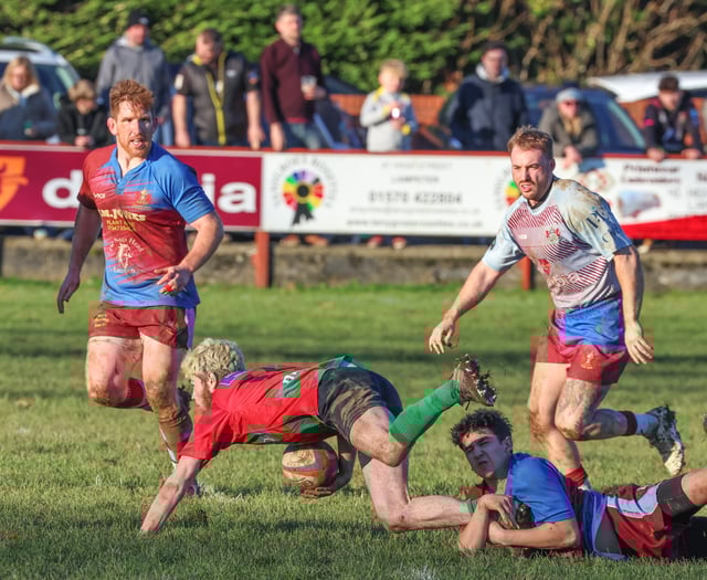Lampeter Town win Boxing Day friendly against Llanybydder