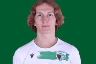 Josh Locke has signed for the Cofis on loan from TNS