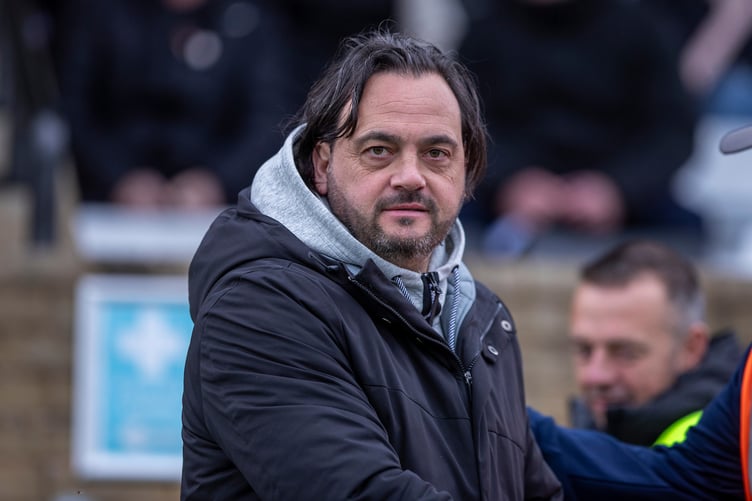 FLINT, WALES - 27TH OCTOBER 2024: Briton Ferry's manager Andy Dyer ahead of the JD Cymru Premier fixture between Connah's Quay Nomads and Briton Ferry Llansawel at the Essity Stadium, Flint. 27th of October, Flint, Wales (Pic by Nik Mesney/FAW)