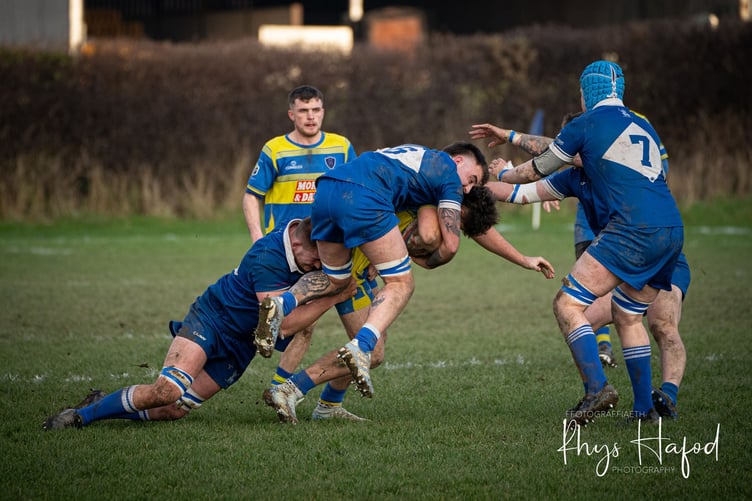 Games between Haverfordwest and Aberaeron are always tough encounters (Photo: Rhys Hafod)