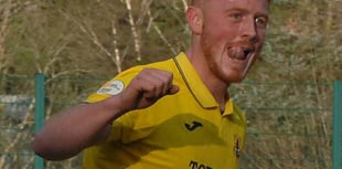 Dolgellau's Gerwyn Williams chases third hat-trick in a row