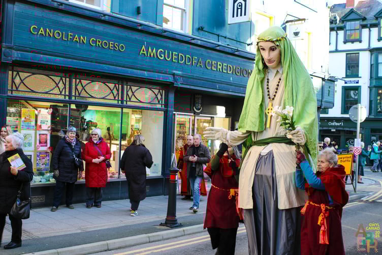 The Saint vowed to help other lovers in pain after her own marriage proposal went awry