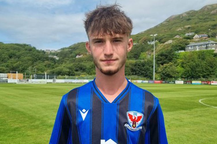 Llanrhaeadr man of the match Billy Clarke