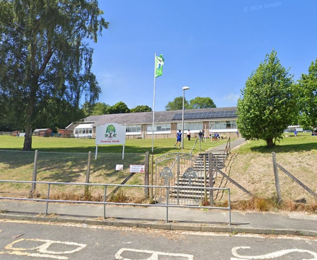 Comins Coch school praised by inspectors 