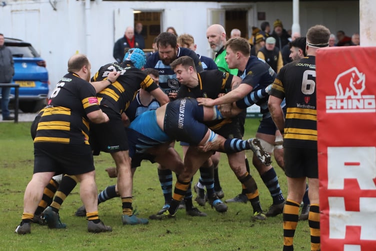 Aberystwyth battled to a win at Pontarddulais (Photo: Mike Binks)