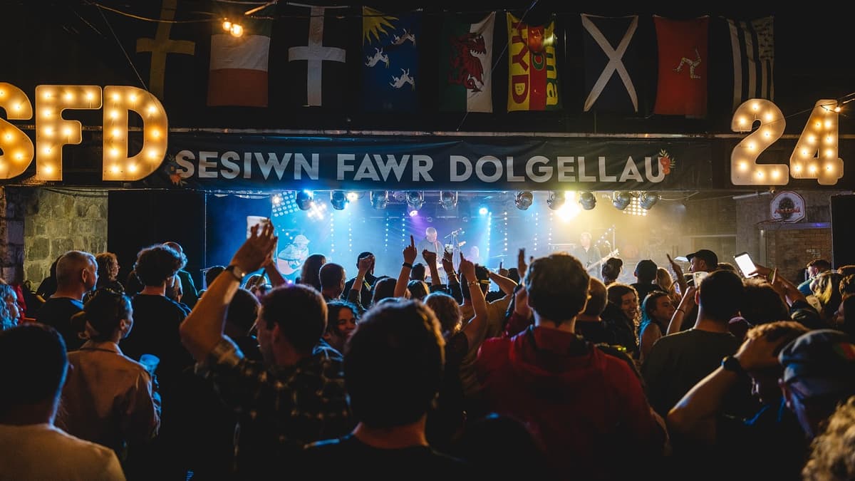Sesiwn Fawr festival will returns to Dolgellau this summer | cambrian ...