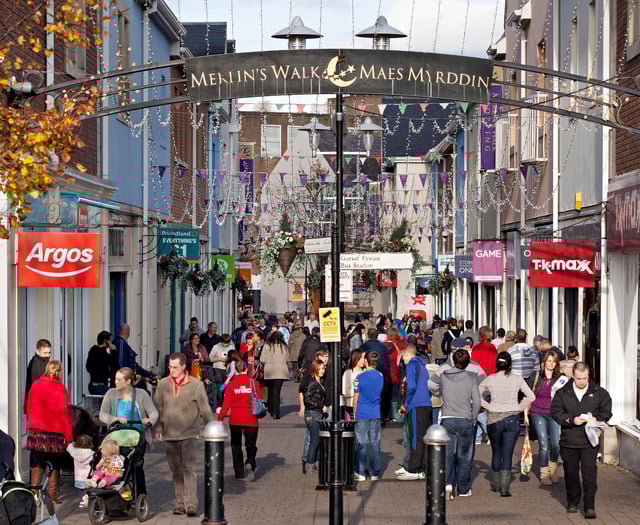 Council backs extension of Carmarthen BID scheme