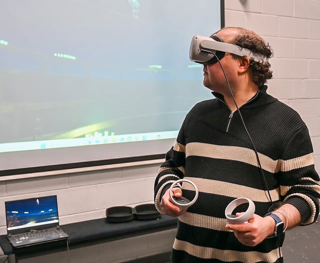Aber Uni virtual reality and video game tech transforms play