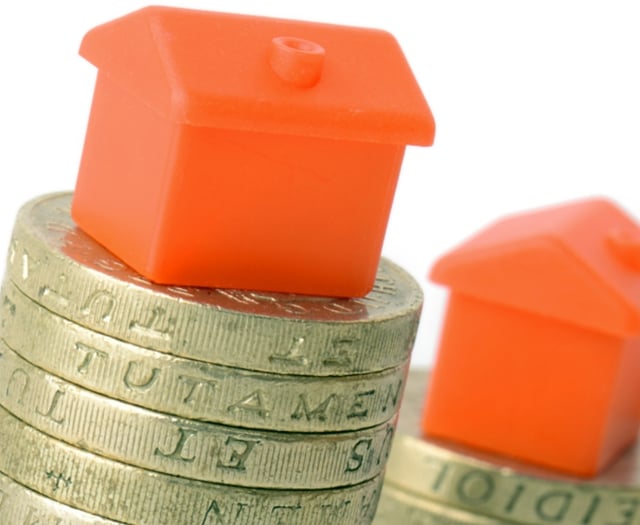 Councils 'should use reserves' to avoid tax rises