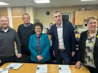 Politicians join forces with communities to voice pylon concerns