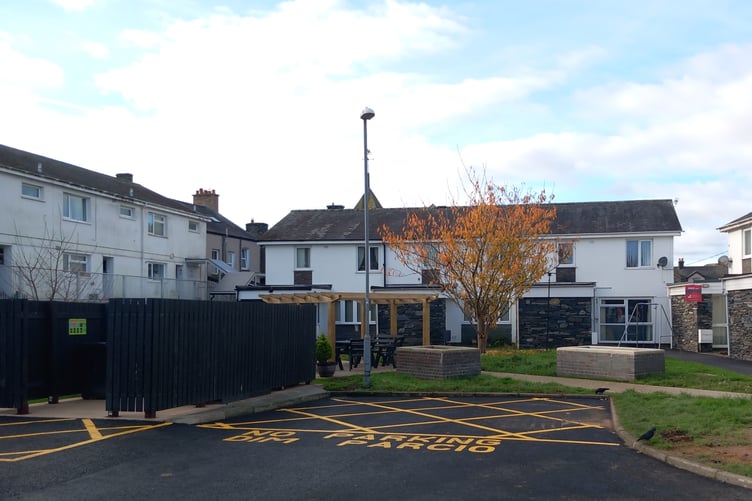 Trem Yr Allt council housing gained a new pergola and seating area