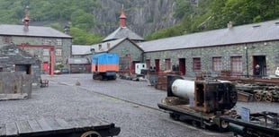 Eryri museum will have metal-topped shop and visitor shelter 