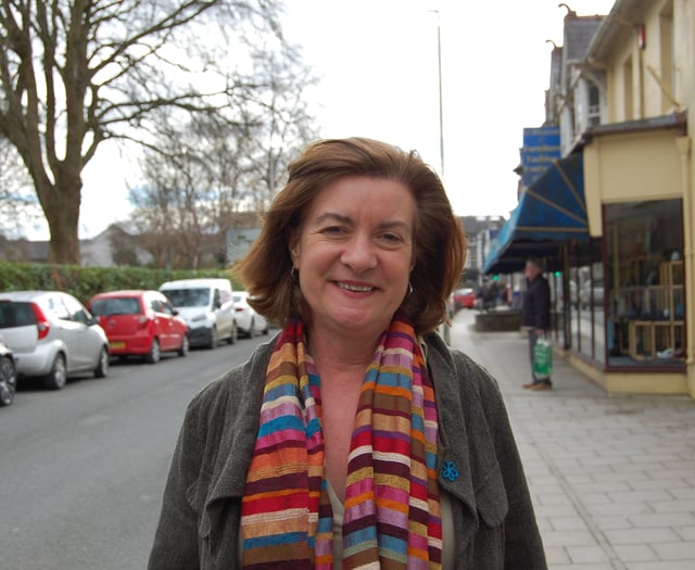 Lots to celebrate in mid-Wales says First Minister despite cuts