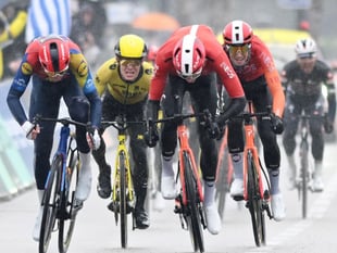 Josh Tarling powers to second place finish