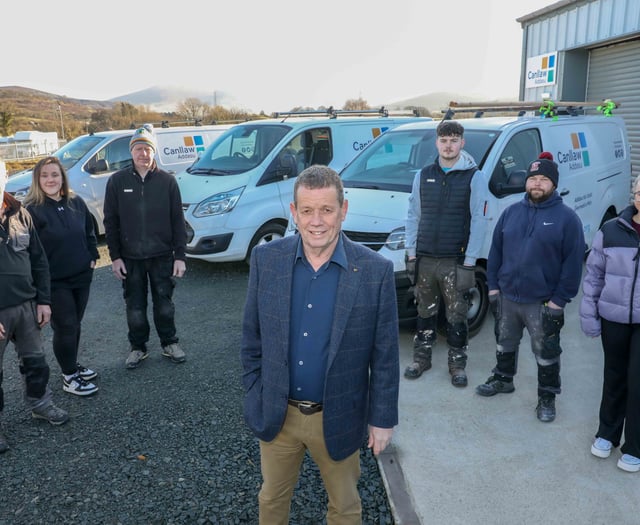 Canllaw returns to Penygroes, boosting local economy