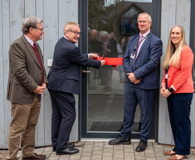 Aberystwyth University opens veterinary clinic