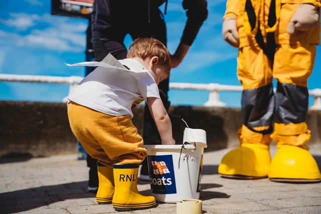 Aberystwyth RNLI to host welly walk on promenade