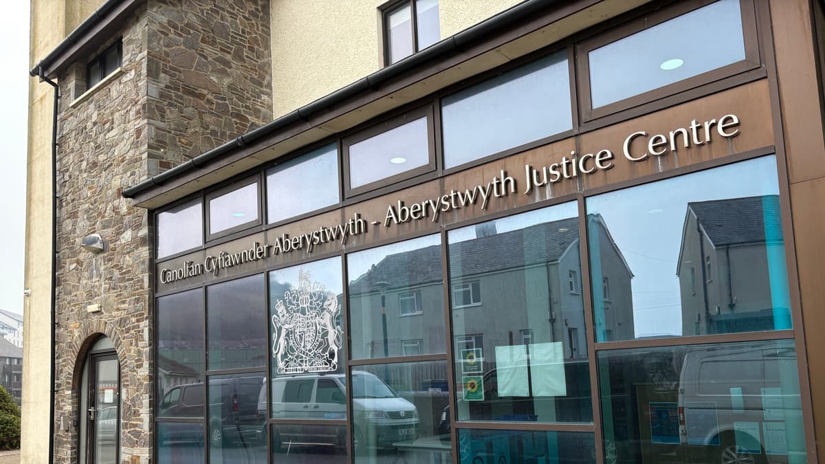 Cardigan Man Fined for Driving Without Licence and Insurance | Camb...
