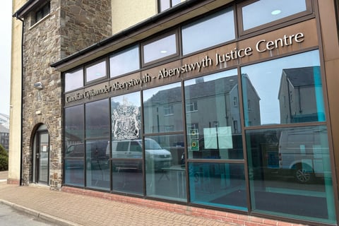Llanybydder driver denies failing to provide charge