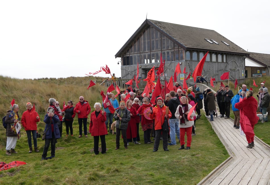 Volunteers to reopen Ynyslas Visitor Centre