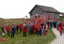 Volunteers to reopen Ynyslas Visitor Centre