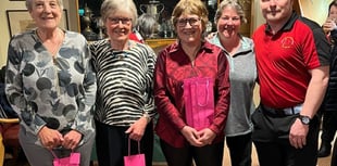 Borth golf event raises £1,000 charity
