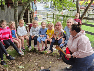 Rhydypennau after school club scoops two national awards
