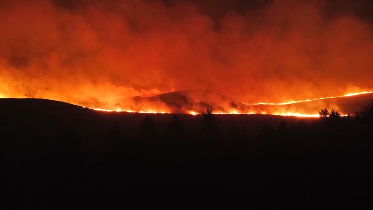 Dafydd Rhyd Syfydrin from Pontrhydfendigaid took this photograph and some videos of the fire near him