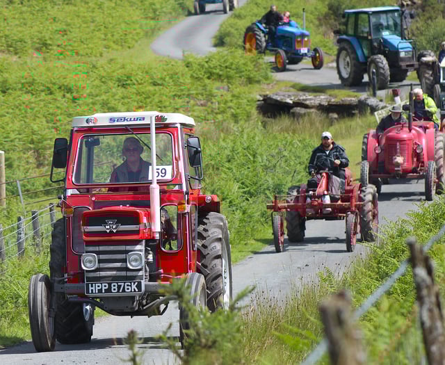 Welsh National Tractor Road Run coming to Cardigan