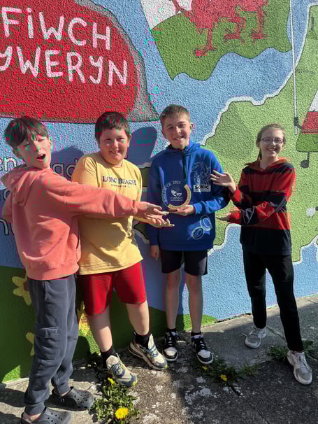 Llwyn yr Eos